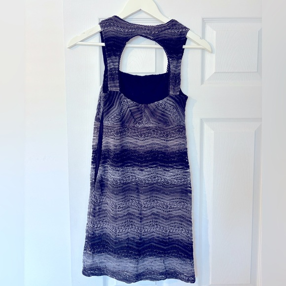 FREE PEOPLE GREY AND BLACK FITTED LACE DRESS SIZE 0 - Picture 2 of 4